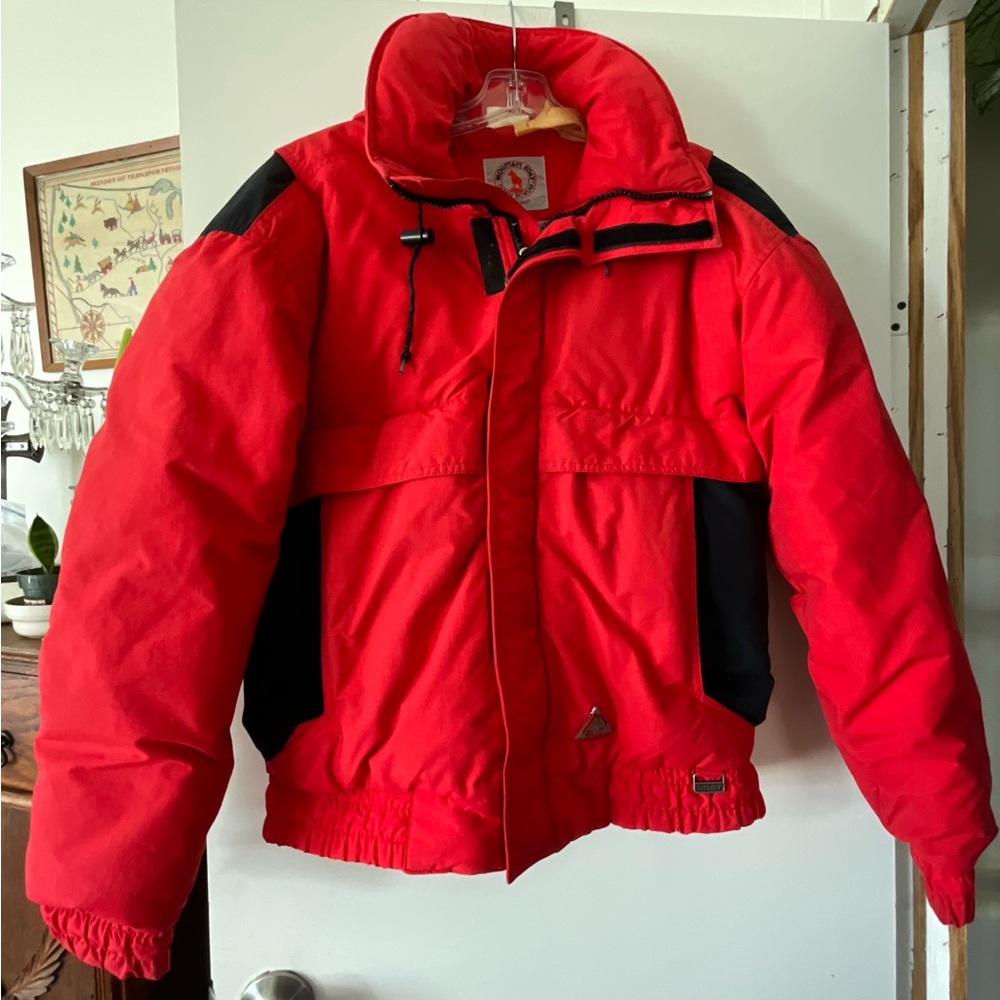 Mountain Goat Skiwear Duck Down VTG Y2K Mens Size Small Red Puffer Jacket Hooded